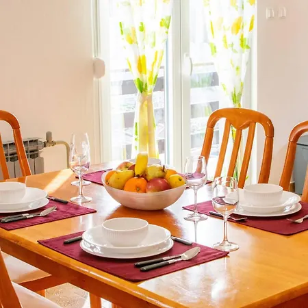 Family House With 2 - Irma Guest house