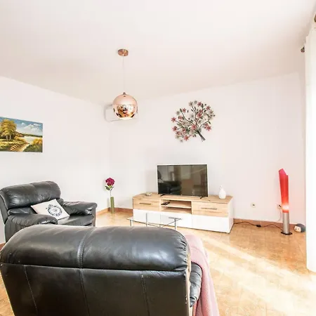 Vendégház Family House With 2 - Irma Medulin