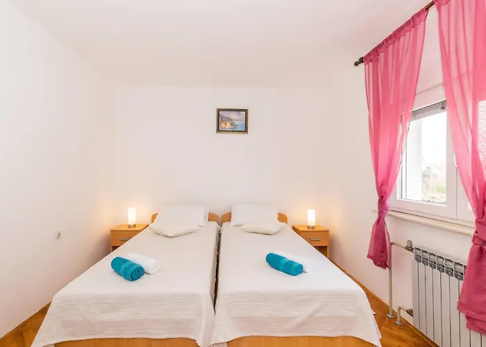 Family House With 2 - Irma