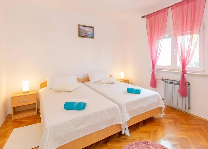 Vendégház Family House With 2 - Irma