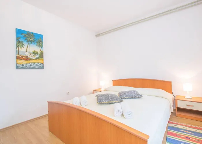 Family House With 2 - Irma