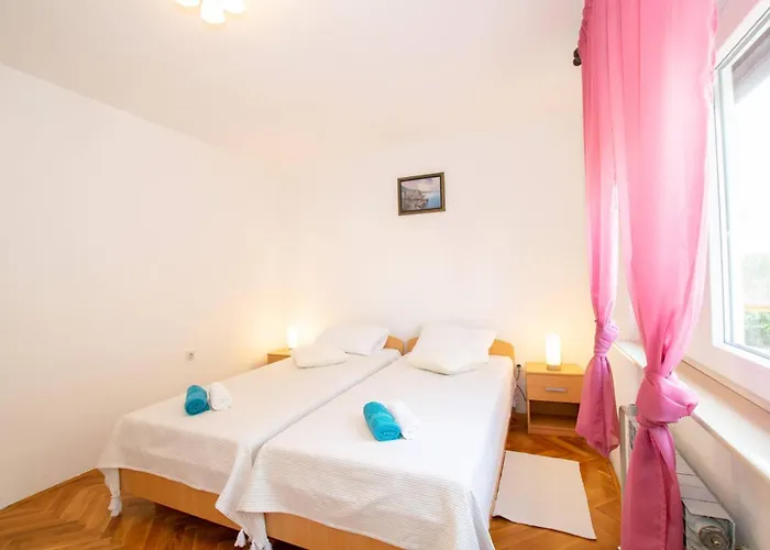 Vendégház Family House With 2 - Irma 3*